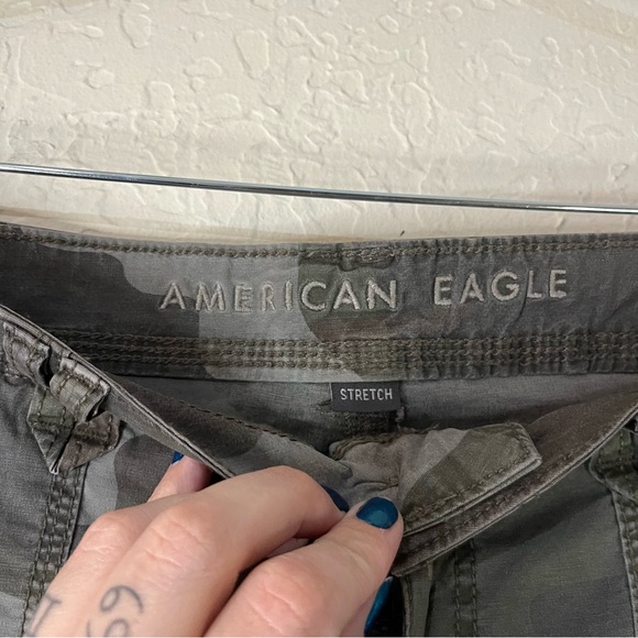 American Eagle Stretch Convertible Baggy Cargo Jogger in Camo - Picture 11 of 13